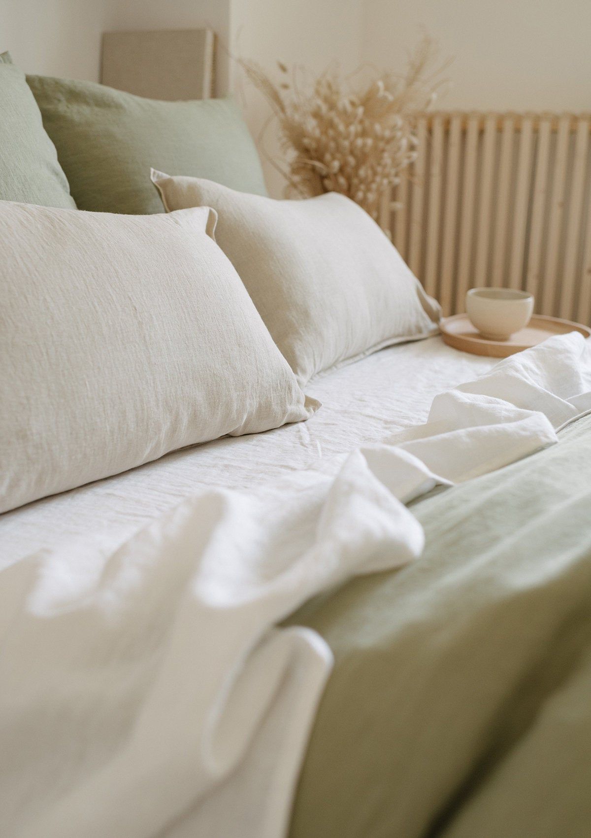 7 Best Cooling Sheets For Hot Sleepers