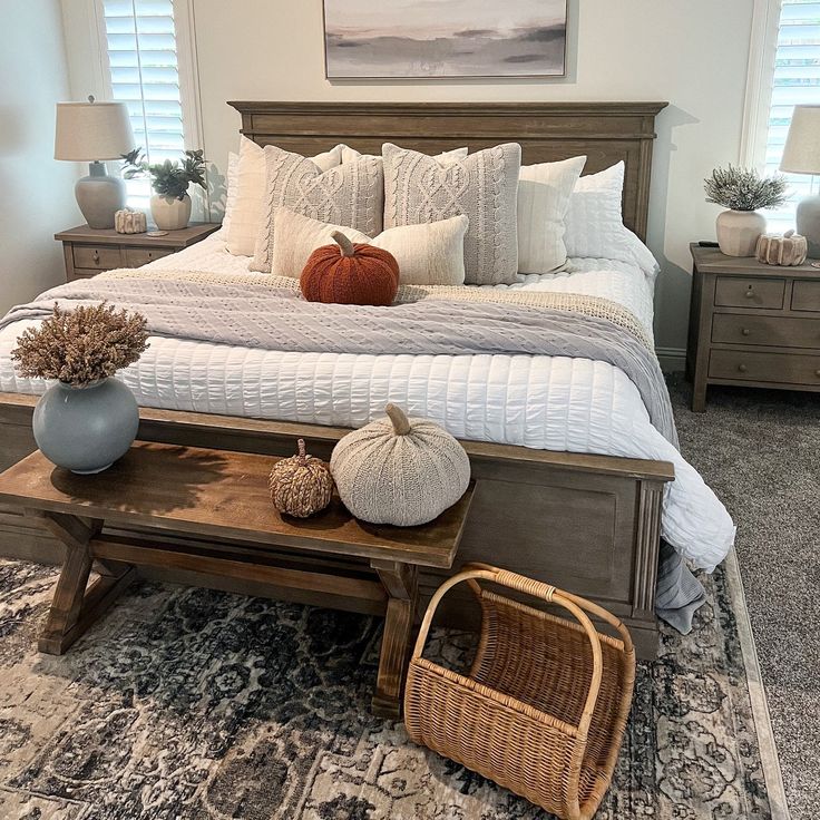 fall bedroom bench