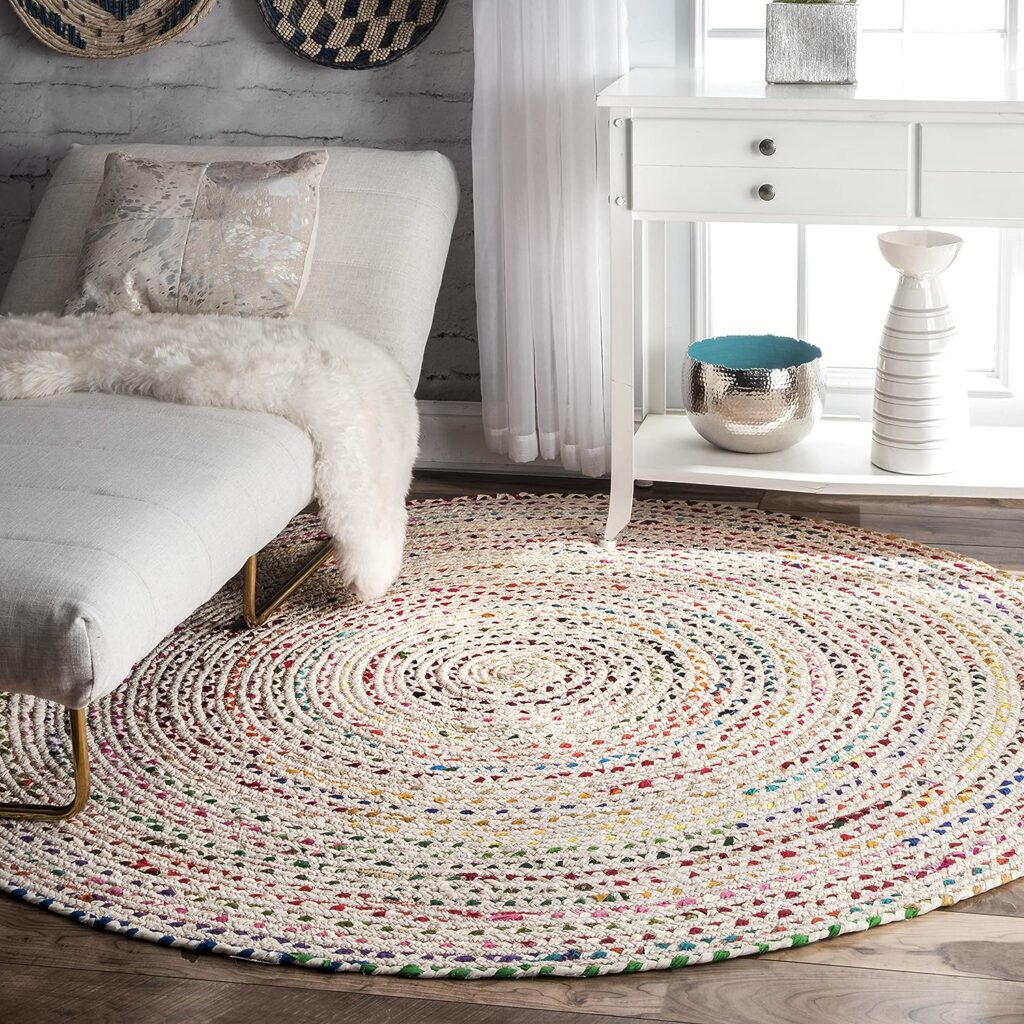 round rug