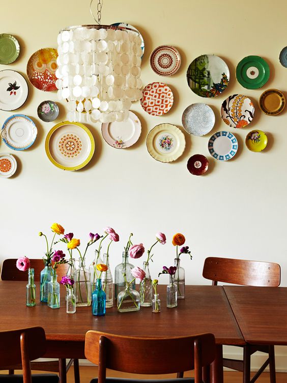 How To Hang A Plate Perfectly On The Wall