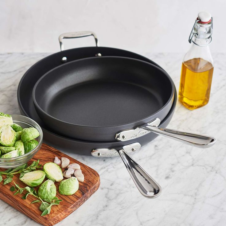 All-Clad HA1 Nonstick Fry Pan Set Review