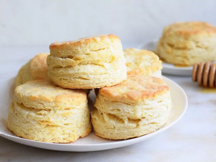 Southern-Style Buttermilk Biscuits Recipe