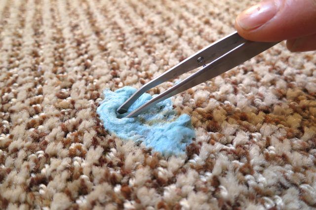 How To Remove Chewing Gum From Carpet?