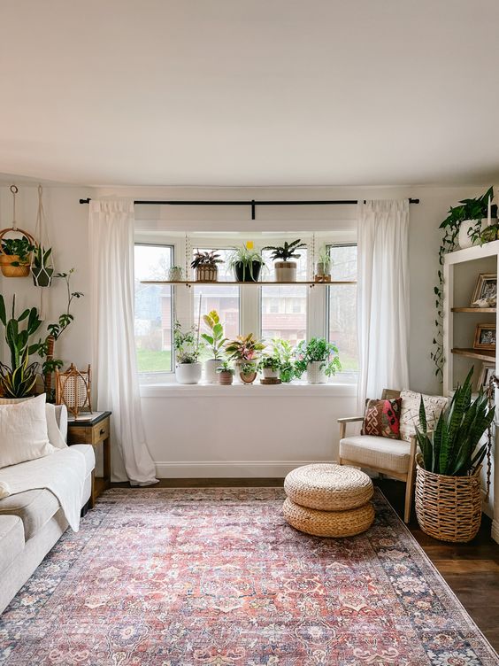 10 Essentials You Need to Get Your Home Ready for Spring