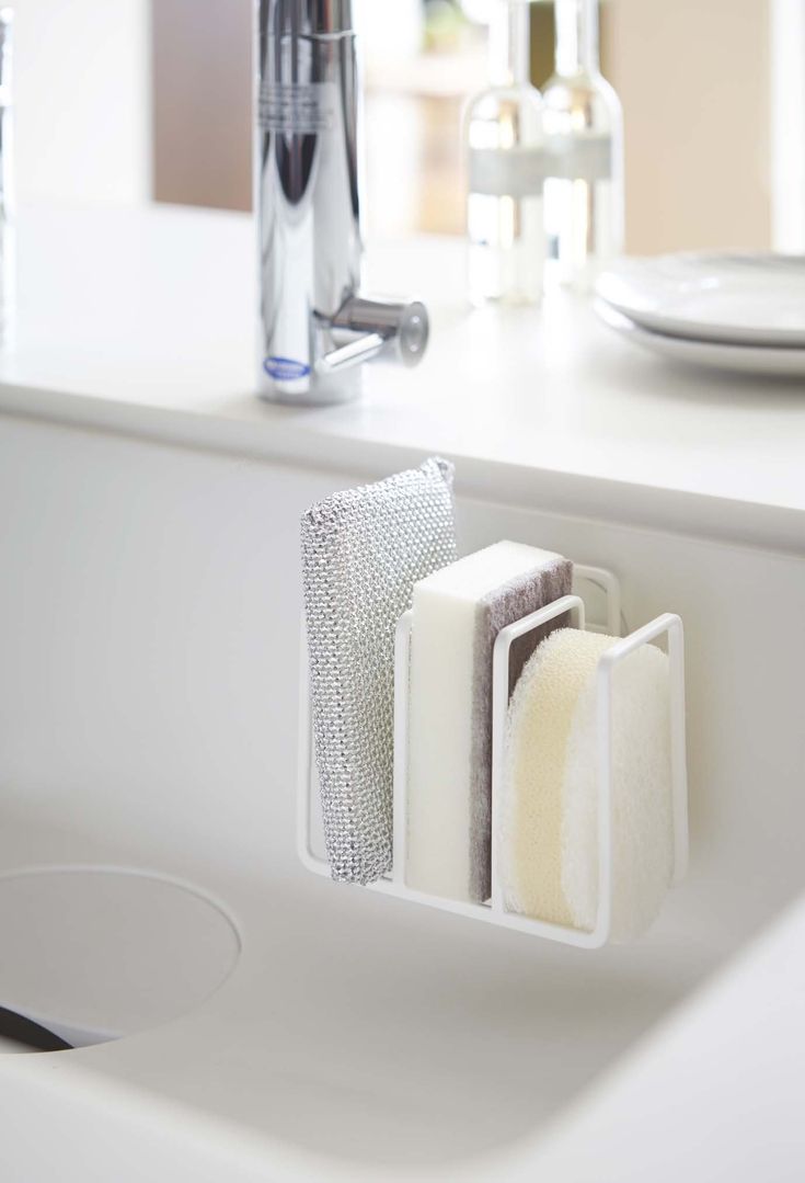 How To Keep Your Sponge Clean